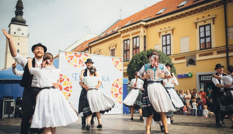 Účinkujúcich bude dosť